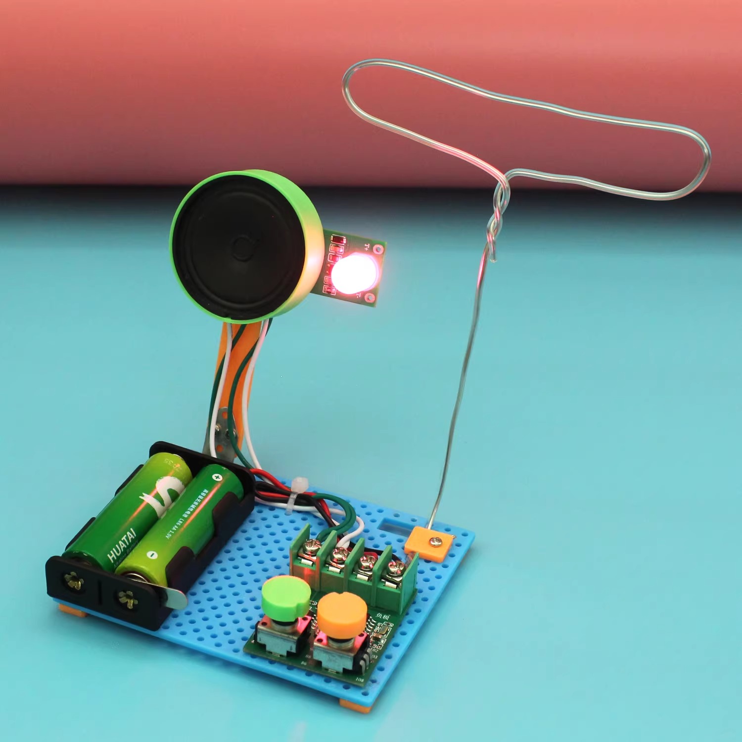 Kit de Rádio FM Retrô DIY Sem  - Diy Electronics Projects For Students avaliação e preço