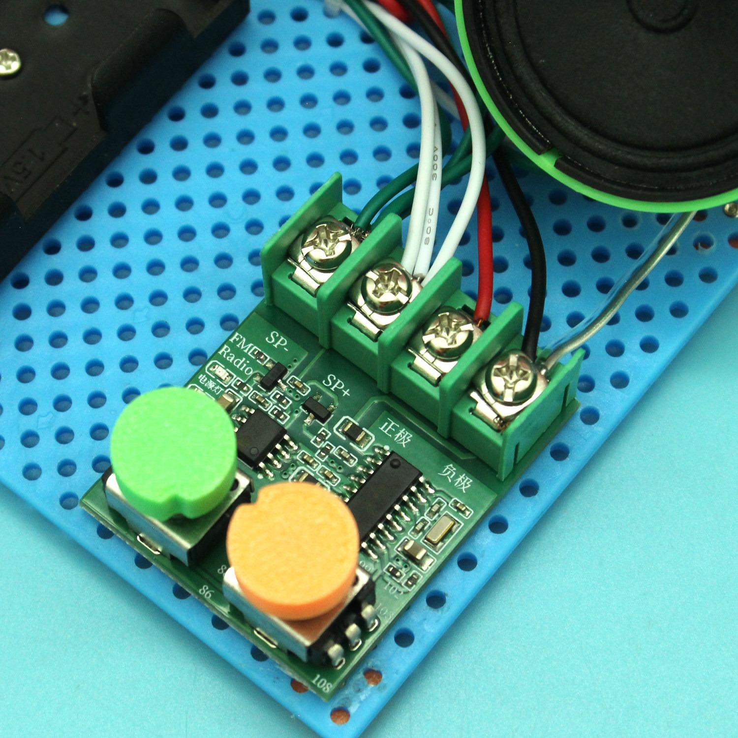 Kit de Rádio FM Retrô DIY Sem  - Diy Electronics Projects For Students avaliação e preço